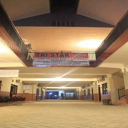 Tri Star Homestay Madiun Exteriér fotografie