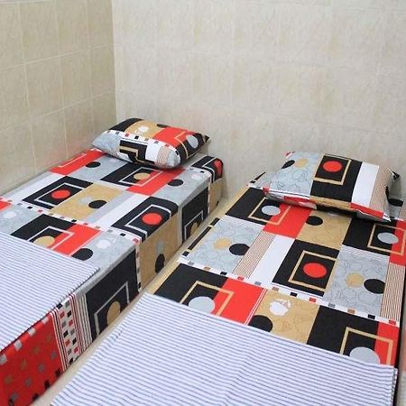Tri Star Homestay Madiun Exteriér fotografie